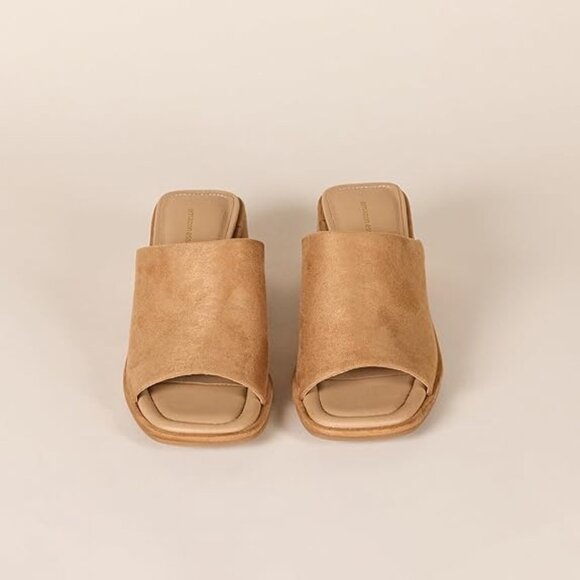 Amazon Essentials Mules Size 13 Tan Faux Suede Block-Heel Memory Foam Cushion - Picture 2 of 8